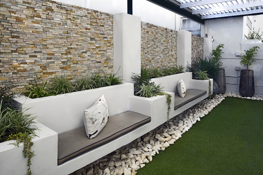 7 Bedroom Property for Sale in Franschhoek Western Cape